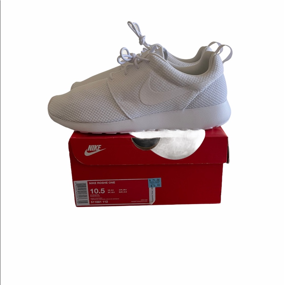 Nike Roshe One Triple White Shoes NWB Size 10.5